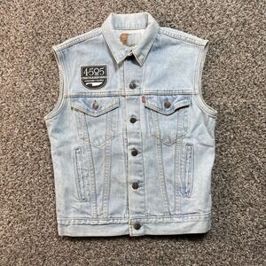 Vintage Levi's Women's M Denim Vest Custom Patch Sleeveless Jean Trucker Jacket
